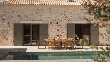 Piscina all'aperto