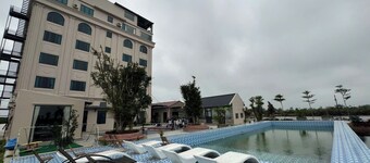 Balat Resort