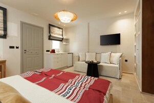 Junior Studio Suite, Balcony, Sea View | Frette Italian sheets, premium bedding, memory foam beds, in-room safe