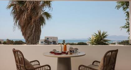 Phoenicia Nature Naxos