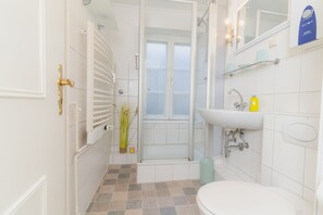 Hair dryer, towels - fewo1846 - Admiral's bunk (Flensburg)