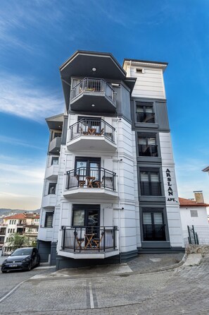 Exterior - Arslan Apartments, Balkonlu Amerikan Mutfaklı 1+1 Daire, Amasra İnkum Yakını (Bartın)