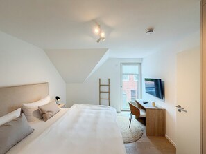3 Schlafzimmer, Reisekinderbett, kostenloses WLAN, Bettwäsche