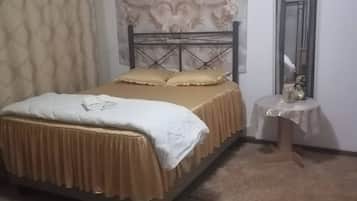 Room, 4 Bedrooms, Smoking, Patio | 4 bedrooms