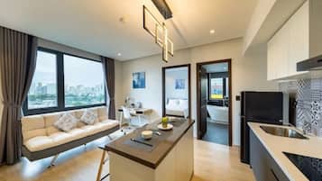 Desk, free WiFi, bed sheets, wheelchair access