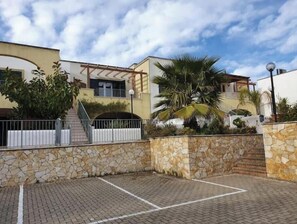 Exterior - House in Santa Cesarea Terme with sea view terrace (Santa Cesarea Terme)
