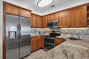Fridge, microwave, dishwasher, coffee/tea maker - New Listing Luxury Oceanfront 2 BR Sea Cloisters Beach & Bike Rentals Included (Hilton Head Island)