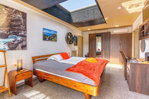 Hotel Los Piratas 4 – Double room with terrace & kitchenette in La Palma