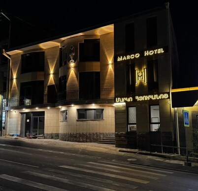 MARCO Hotel