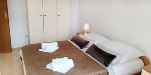 Apartment, 1 Bedroom, Balcony, Ocean View - Cozy Seafront Flat on the Island of Rab (Rab)
