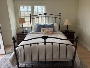 WiFi, bed sheets