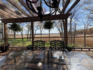 Outdoor dining - Breath taking water views from this 4-bedroom Home in Old Saybrook. (Old Saybrook)