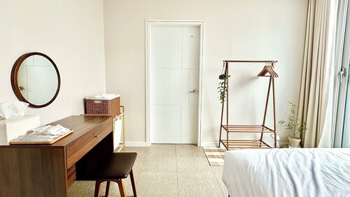 [New]Incheon Airport 10min/Unseo station 5mins/Family&Groups/Hotel Bedding