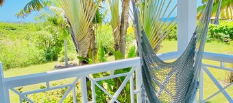 Large estate Villa 6-bed / 6 bath, perfect for large groups & 2 arces of graden