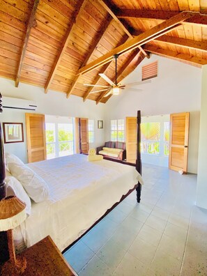 6 bedrooms, iron/ironing board, WiFi, bed sheets