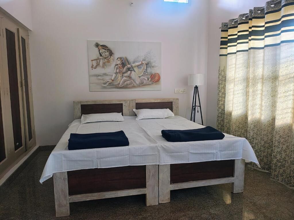 Quarto casal ou duplo, vista para o jardim | Quartos à prova de som, Wi-Fi de cortesia