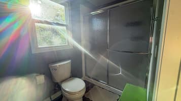Towels, soap, toilet paper