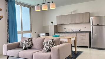 Chalet, 2 Bedrooms, Lagoon View | Living area