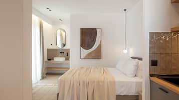Suite Junior, balcone | Cassaforte in camera, tende oscuranti, insonorizzazione