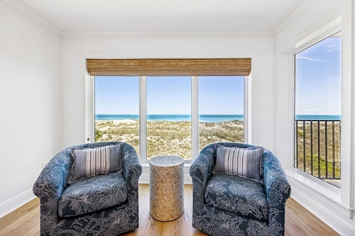 101 Oceans Of Amelia 2 Bedroom Condo