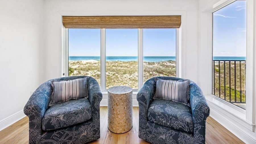 101 Oceans Of Amelia 2 Bedroom Condo