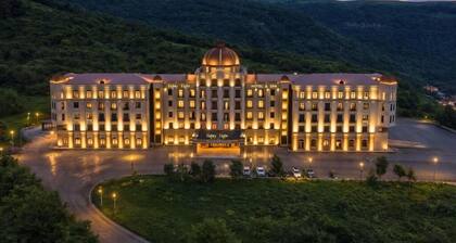 Eighty Eight Hotel