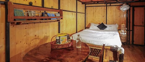 Suite, Lake View | Free WiFi
