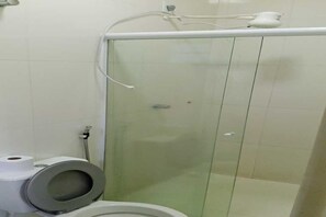 Comfort-Doppelzimmer | Badezimmer
