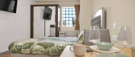 Desk, iron/ironing board, WiFi, bed sheets