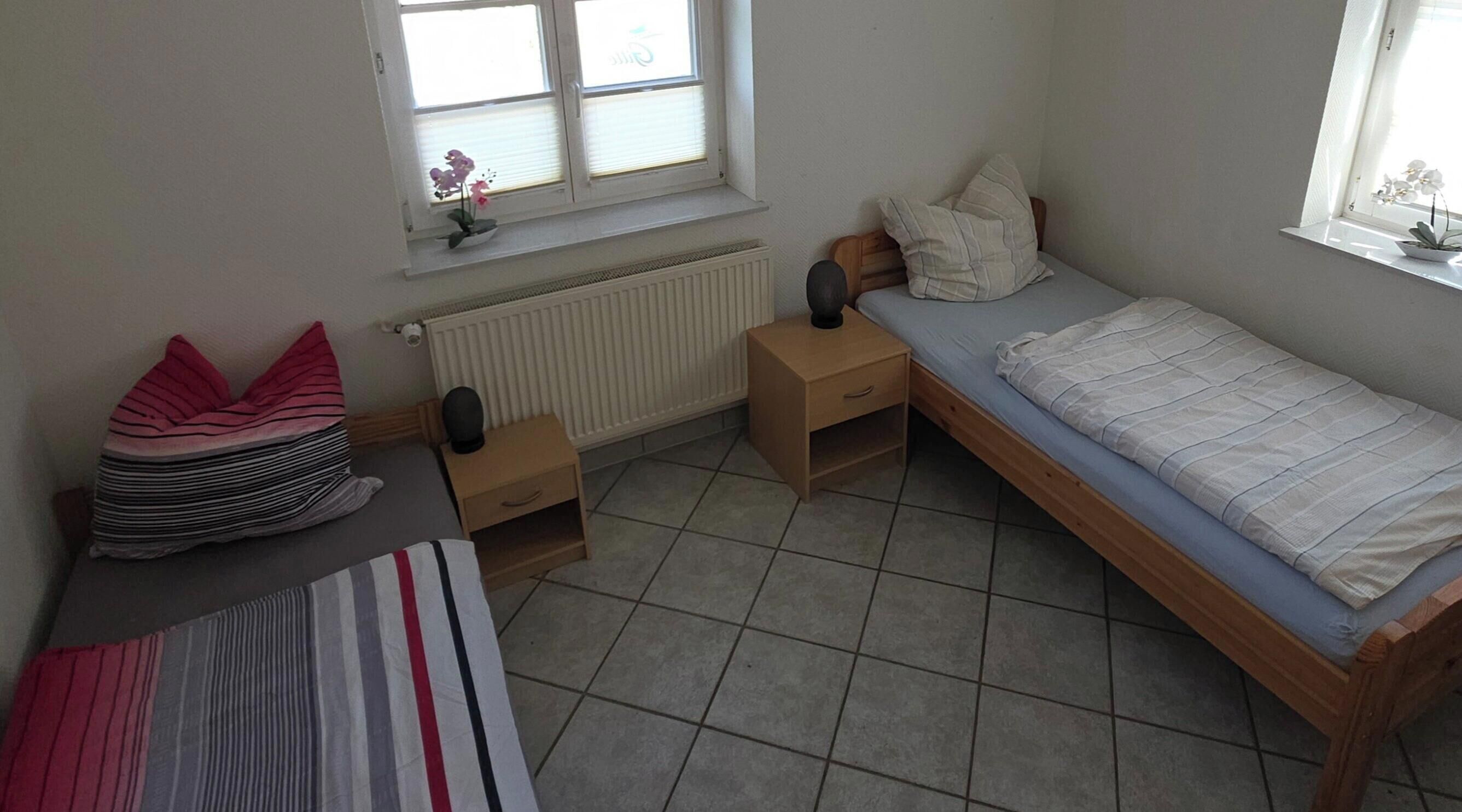 2 habitaciones, wifi gratis y ropa de cama 