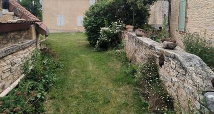Lot house in Bouriane