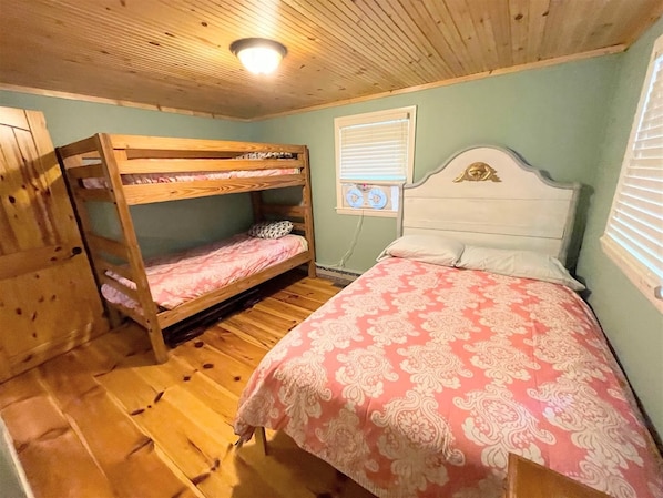 3 habitaciones, wifi gratis y ropa de cama 