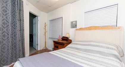 3 Bedroom with Game Room! 5 Minutes to Cedar Point