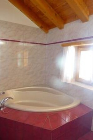 Bathroom - Jassa Sura, (Tschlin) by Interhome (Tschlin)