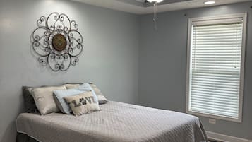 3 bedrooms, bed sheets