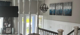 Spacious 5-bedroom house in Farmingdale Village near from Bethpage Black