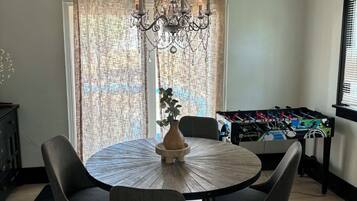 Family House | Dining