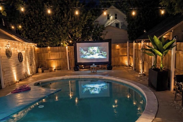 Seasonal outdoor pool