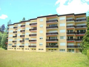 Esterni