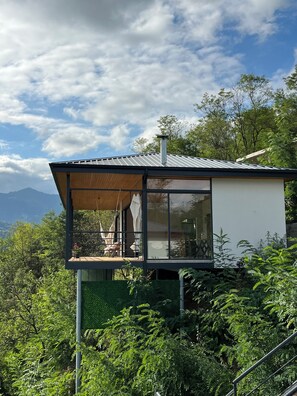 Maison, piscine privée, vue montagne | Extérieur