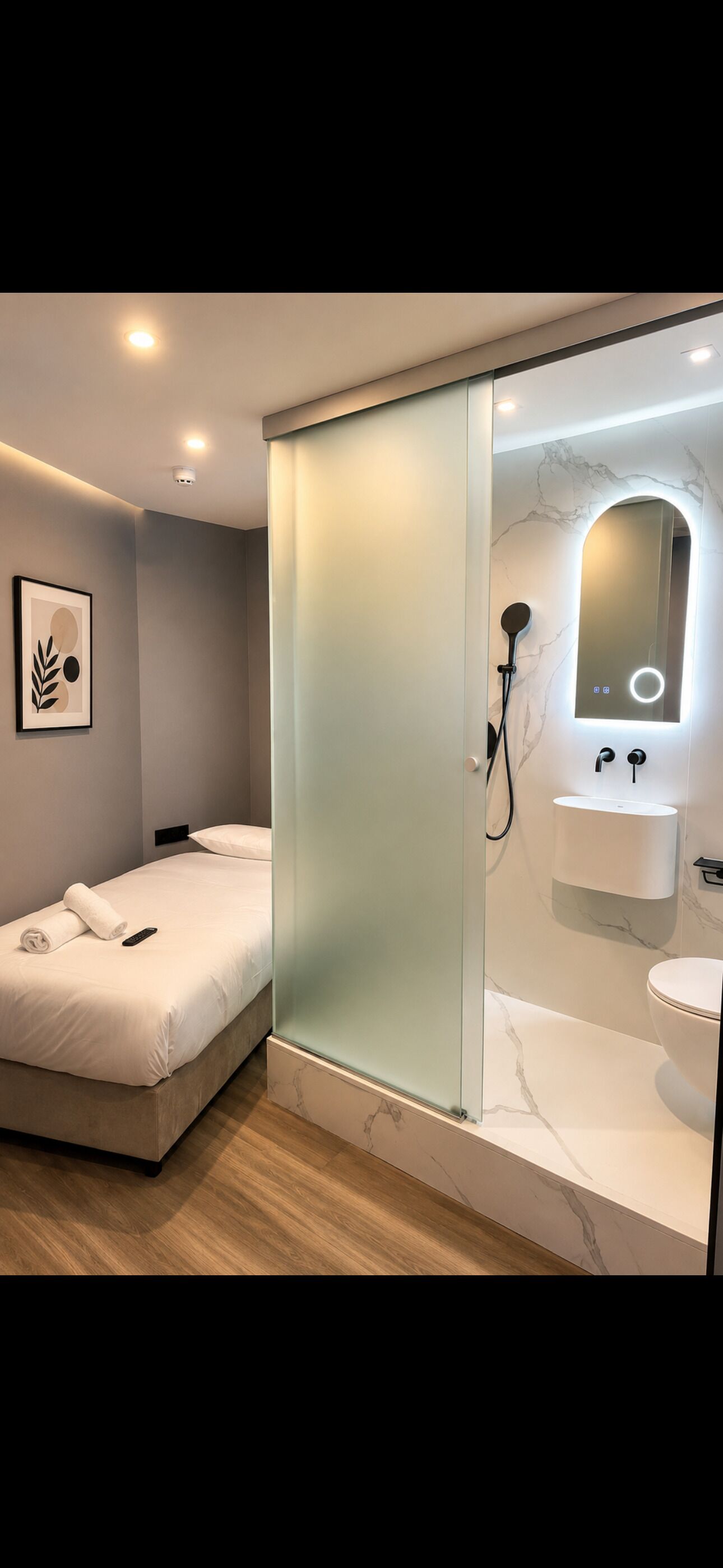 Economy Single Room | Free WiFi