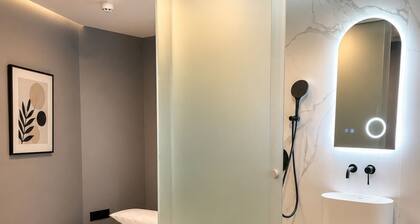 The Hyve Budget Hotel Rotterdam