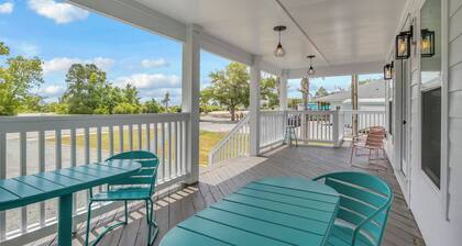 Stay Salty | Coastal Getaway in Surf City | Dog Friendly