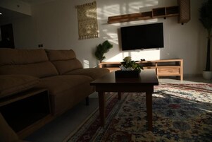 Studio | Living area