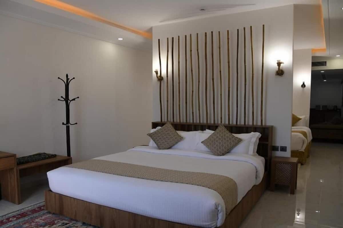 Family Studio, City View | In-room safe, free WiFi