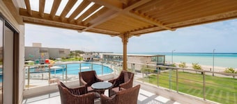 YM RESORT