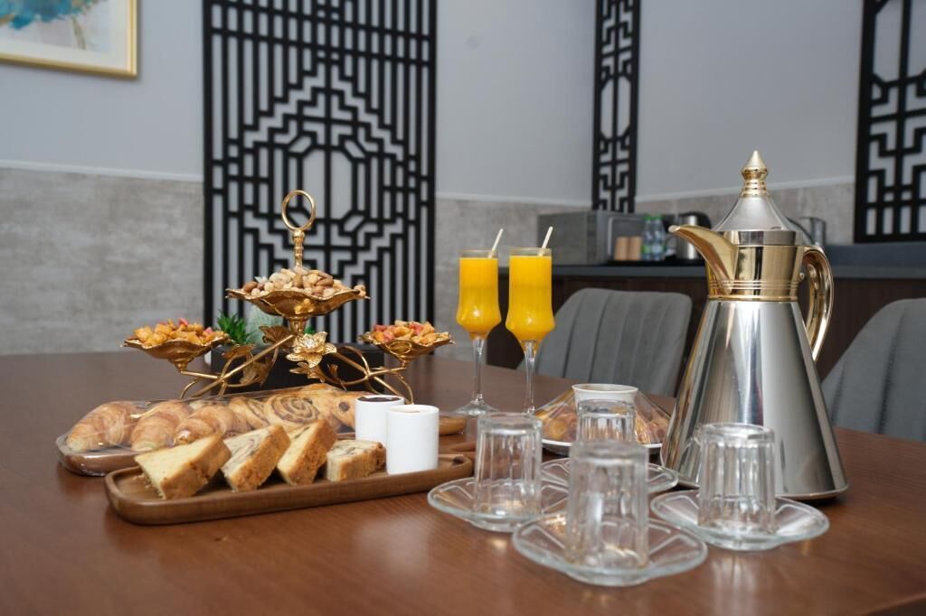 Suíte luxo, vista para o mar | Café da manhã | Café da manhã com buffet grátis todos os dias