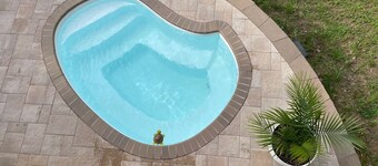 River Bluff offers luxurious living on the Caddo River, with scenic views.