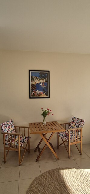 Dining - New !! Sunny and chic appartement with terrace - Nice center (Nice)