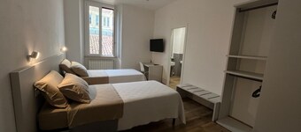 Pertichetti Living room 1